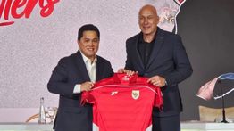 Direktur Teknik PSSI Alexander Zwiers: Istri Orang Indonesia