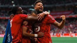 Calvin Verdonk Cadangan, Lille Comeback Atas Toulouse 2-1