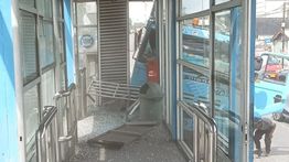 Halte TransJakarta Priok Hancur Ditabrak Truk, 3 Rute Dialihkan