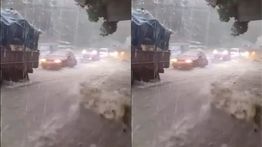 Hujan Deras Sebabkan Banjir di Sukabumi, Motor dan Gerobak Terhanyut