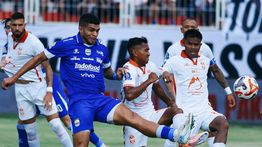 Hasil Liga 1: Persib Bandung Takluk Atas Malut United 0-2