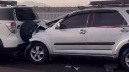 Viral Tabrakan Beruntun di Tol MBZ, Lalu Lintas Macet