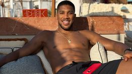 Juara Dunia Tinju Anthony Joshua Alami Kecelakaan Hebat di Nigeria, 2 Orang Tewas