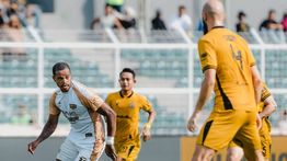 10 Pemain Bhayangkara FC Permalukan Dewa United 1-0