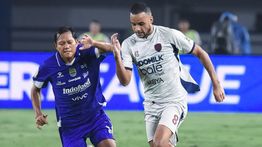 Momen Gol Persita Tangerang Dianulir Wasit Saat Hadapi Persib Bandung