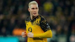 Niklas Sule Pensiun dari Sepakbola Profesional di Usia 30 Tahun