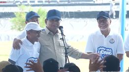Zulhas Beri Informasi Salah, Prabowo: Perlu Dirushuffle Enggak?