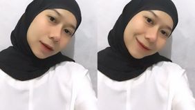 Seleb TikTok, Shella Selpi meninggal dunia setelah perjuangan melawan kanker Ovarium selama tiga tahun. Kabar meninggalnya Shella terlihat dari postingan suaminya yaitu Albi Dwizky.