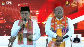 Calon Gubernur dan Wakil Gubernur Jakarta nomor urut 3, Pramono Anung dan Rano Karno menjalani debat pertama yang digelar di JIExpo Kemayoran, Jakarta Pusat pada Minggu malam, 6 Oktober 2024.