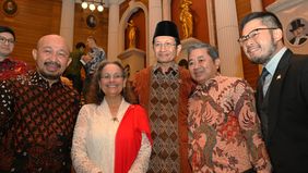 Duta Besar Amerika Serikat untuk Indonesia Kamala Shirin Lakhdhir menggelar gala orkestra di Aula Simfonia di Jakarta sebagai bagian dari perayaan 75 tahun hubungan bilateral AS-Indonesia