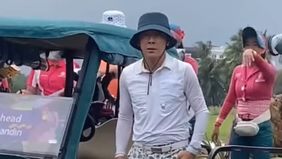 Viral di media sosial sebuah video yang memperlihatkan Shin Tae-yong sedang asyik bermain golf setelah dipecat sebagai pelatih Timnas Indonesia.