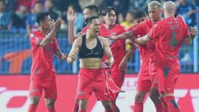 Debut Pratama Arhan bersama Bangkok United berjalan manis setelah menumbangkan pemungkan klasemen Liga Thailand yaitu Buriram United dengan skor 3-2 pada Minggu malam kemarin, 12 Januari 2025.