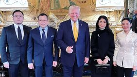 Hary Tanoesoedibjo menghadiri pelantikan Presiden Amerika Serikat Donald Trump. Dalam pelantikan tersebut terlihat Ketua Umum Partai Perindo Angela Tanoesoedibjo turut menghadiri.