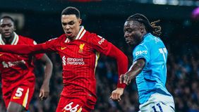 Matchday ke 26 Premier League telah menyiarkan pertandingan luar biasa, di antaranya Liverpool berhasil permalukan Manchester City kini kokoh di puncak klasemen.