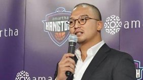 Kejaksaan Agung (Kejagung) telah tetapkan tujuh tersangka dalam kasus dugaan korupsi tata kelola minyak mentah di PT Pertamina. Salah satunya ada Presiden Klub IBL Amartha Hangtuah yaitu Gading Ramadhan Joedo