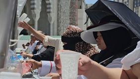 Kementerian Kesehatan (Kemenkes) memberikan tips kesehatan ke jamaah haji di tengah cuaca Madinah dan Mekkah yang sangat panas.