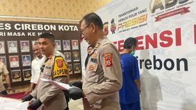 Polres Cirebon berhasil mengamankan terduga pelaku pelecehan terhadap anak bawah lima tahun (Balita) yang dilakukan ayah kandung korban berinisial DS (58).