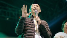 Anggota DPR Alamudin Dimyati Rois atau yang sapa Gus Alam meninggal dunia setelah mengalami kecelakaan di Tol Pemalang-Batang pada Jumat lalu, 2 Mei 2025.