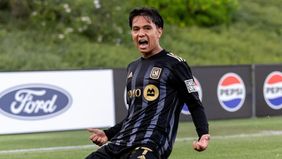 Pemain keturunan Indonesia yang kini bermain untuk Klub Major League Soccer (MLS) Los Angeles FC mengumumkan bahwa Adrian Wibowo dipanggil ke Timnas Indonesia.