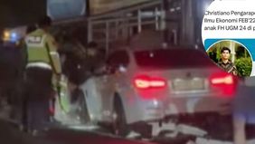 Kecelakaan maut melibatkan dua mahasiswa Universitas Gadjah Mada (UGM). BMW yang disopiri Christiano Pangarapenta Pangidahen Tarigan dari Fakultas Ekonomika dan Bisnis (FEB) menabrak motor dan menewaskan Argo Erickho Achfandi dari Fakultas Hukum (FH)