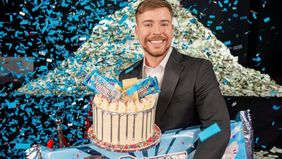 Jakarta - Nasib kurang mengenakan dialami oleh netizen Indonesia setelah akun Instagram @nurmadw99 kena report ramai-ramai usai mendapatkan giveaway dari Youtuber ternama asal Amerika Serikat Mrbeast sebesar 50 ribu dolar AS atau setara Rp815 juta.