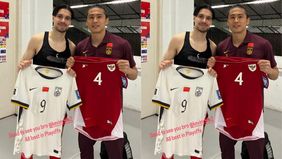 Penyerang China, Zhang Yuning mendoakan Kevin Diks dan Timnas Indonesia lolos ke Piala Dunia 2025 setelah berhasil melangkah ke babak keempat kualifikasi.
