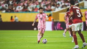 Lionel Messi gagal mengantarkan Inter Miami meraih poin sempurna setelah bermain imbang tampa gol atas Al Ahly dalam laga perdana Grup A Piala Dunia AntarKlub 2025 di Stadion Hard Rock pada Minggu kemarin, 15 Juni 2025.