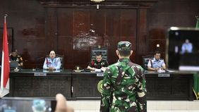 Majelis Hakim Pengadilan Militer (Dilmil) I-06 Banjarmasin, Kalimantan Selatan menjatuhkan vonis penjara seumur hidup terhadap anggota TNI AL Kelasi Satu Jumran selaku terdakwa pembunuhan berencana yang menghilangkan nyawa jurnalis asal Banjarbaru.