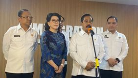 Kementerian Imigrasi dan Pemasyarakatan (Kemen Imipas) libatkan Kejaksaan Agung (Kejagung) dan polisi Malaysia untuk memantau tersangka kasus dugaan korupsi minyak mentah yang dilakukan Riza Chalid.