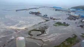 Gempa susulan bermagnitudo 6,7 tercatat pada Kamis menyusul gempa bumi dahsyat yang mengguncang Kamchatka, Rusia pada Rabu, 30 Juli 2025, menurut Layanan Geofisika Terpadu Akademi Sains Rusia Cabang Kamchatka.