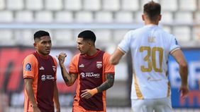 Borneo FC berhasil meraih kemenangan tipis atas Bhayangkara FC dengan skor 1-0 dalam laga pembuka Super League di Stadion Segiri Samarinda, Jumat 8 Agustus 2025.