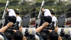 Demo di depan kantor Bupati Pati ricuh, ribuan massa mulai menuntut Sudewo mundur dari jabatannya sebagai Bupati Pati, Rabu 13 Agustus 2025.