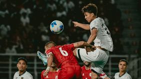 Penyerang muda Timnas Indonesia, Adrian Wibowo baru saja menjalani debut bersama skuad asuhan Patrick Kluivert menghadapi Lebanon pada Senin malam kemarin, 8 September 2025.