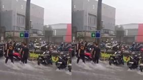 Beredar video memperlihatkan kondisi banjir di Cinere, Kota Depok setelah hujan deras pada Jumat sore tadi, 12 September 2025. Hal tersebut menjadi viral di media sosial.