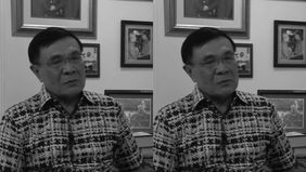 Presiden Prabowo resmi melantik Djamari Chaniago sebagai Menteri Koordinator Bidang Politik dan Keamanan (Menkopolkam) di Istana Negara pada Rabu siang, 17 September 2025.