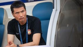 Mantan gelandang serang tim nasional China, Shao Jiayi, resmi ditunjuk sebagai pelatih kepala timnas China atau Tim Naga oleh Asosiasi Sepak Bola China (CFA) pada Rabu 5 November 2025.