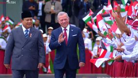 Raja Yordania, Raja Abdullah II bin Al Hussein disambut meriah saat tiba di Istana Merdeka pada Jumat 14 November 2025.