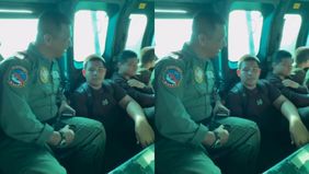 Sebanyak 150 pelajar yang sebelumnya terisolasi akibat bencana di wilayah Tapanuli, Sumatera Utara, akhirnya berhasil dievakuasi dan dipulangkan ke keluarga masing-masing. Proses evakuasi dilakukan menggunakan pesawat milik TNI dan berlangsung aman.