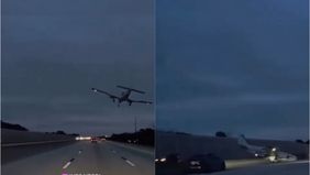 Sebuah pesawat kecil terpaksa melakukan pendaratan darurat di jalur selatan Interstate 95, Brevard County, saat menjalani penerbangan malam.