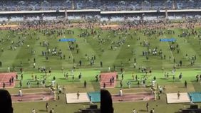 Kericuhan mewarnai tur bertajuk GOAT Lionel Messi yang digelar di Stadion Salt Lake, Kolkata, India, pada Sabtu kemarin, 13 Desember 2025.