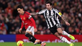 Manchester United berhasil meraih kemenangan tipis atas Newcastle United dengan skor 1-0 dalam lanjutan Liga Inggris di Stadion Old Trafford pada Sabtu dini hari tadi, 27 Desember 2025.