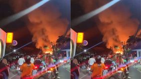Beredar video memperlihatkan Vila terbakar hebat di Kawasan Uluwatu, Desa Pecatu, Kuta Selatan, Badung, Bali. Hal tersebut menjadi viral di media sosial.