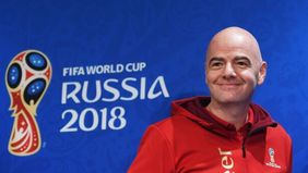 Presiden FIFA, Gianni Infantino memiliki rencana untuk mencabut sanksi yang diberikan kepada Federasi Sepakbola Rusia.