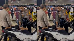 Suasana haru menyelimuti antrian pemudik di Pelabuhan Ciwandan. Seorang pria asal Mesuji mendadak tak kuasa menahan kesedihan setelah menerima kabar duka di tengah perjalanan mudiknya.