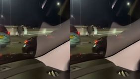 Kecelakaan lalu lintas yang melibatkan beberapa kendaraan terjadi di ruas Tol Andara, tepatnya sebelum pintu keluar Andara arah Brigif, pada Selasa malam, 24 Maret 2026.