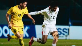 Timnas Indonesia U-17 harus mengakui keunggulan Timnas Malaysia U-17 setelah kalah tipis 0-1 pada laga penyisihan Grup A Piala AFF U-17 2026 di Stadion Gelora Joko Samudro, Kamis malam.