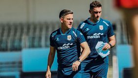 Pelatih Timnas Indonesia, John Herdman, memasang target ambisius jelang laga FIFA Matchday melawan Oman. Juru taktik asal Inggris itu ingin membawa skuad Garuda mengakhiri penantian panjang selama 38 tahun tanpa kemenangan atas Oman.
