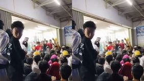 Seorang pria berinisial S (33) meninggal dunia setelah diduga menjadi korban aksi main hakim sendiri usai dituduh mencuri sepeda motor di Desa Bahomakmur, Kecamatan Bahodopi, Kabupaten Morowali, Sulawesi Tengah, Sabtu malam, 27 Juli 2026.