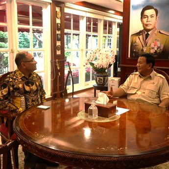 Prabowo Dikunjungi Dubes India yang Baru Sandeep Chakravorty