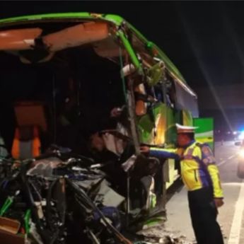 Bus Rombongan SMP Asal Malang Kecelakaan di Tol Jombang, 2 Penumpang Meninggal Dunia